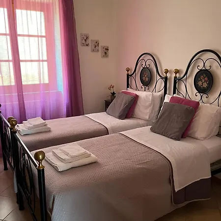 Maison Parini 81 Apartament Nestore